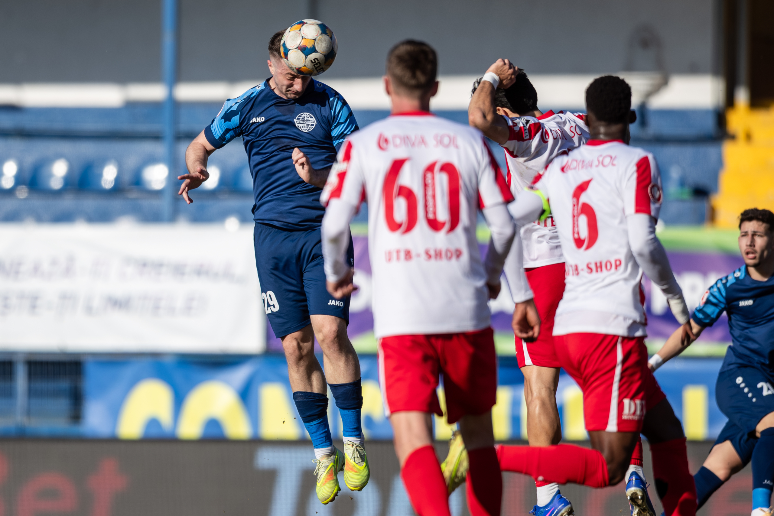 Metaloglobus - UTA 2-2